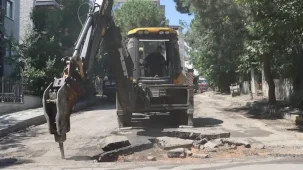 Maltepe’de asfalt mesaisi Cevizli’de sürüyor