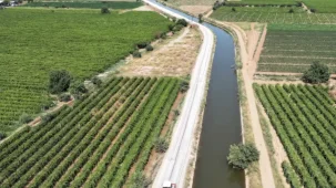 Manisa Turgutlu’da yollar daha güvenli ve konforlu hale geliyor