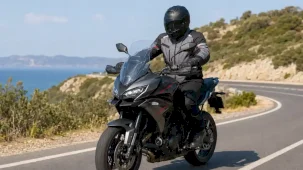 Motosiklet sürücülerine 8 uyarı