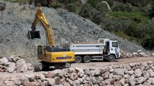 Muğla Seydikemer’de heyelan yaraları sarılıyor