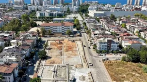 Muratpaşa raket sporlarının yeni merkezini kuruyor