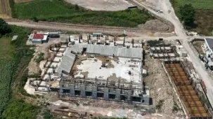 Sakarya'da bin 500 kişi kapasiteli yeni spor salonu hızla yükseliyor