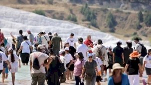 Satranç sporcuları Pamukkale ve Hierapolis’i keşfetti