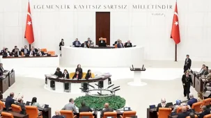 TSK'yı ilgilendiren kanun teklifi yasalaştı... Uzman erbaş, subay ve kamu istihdamına yeni düzenlemeler