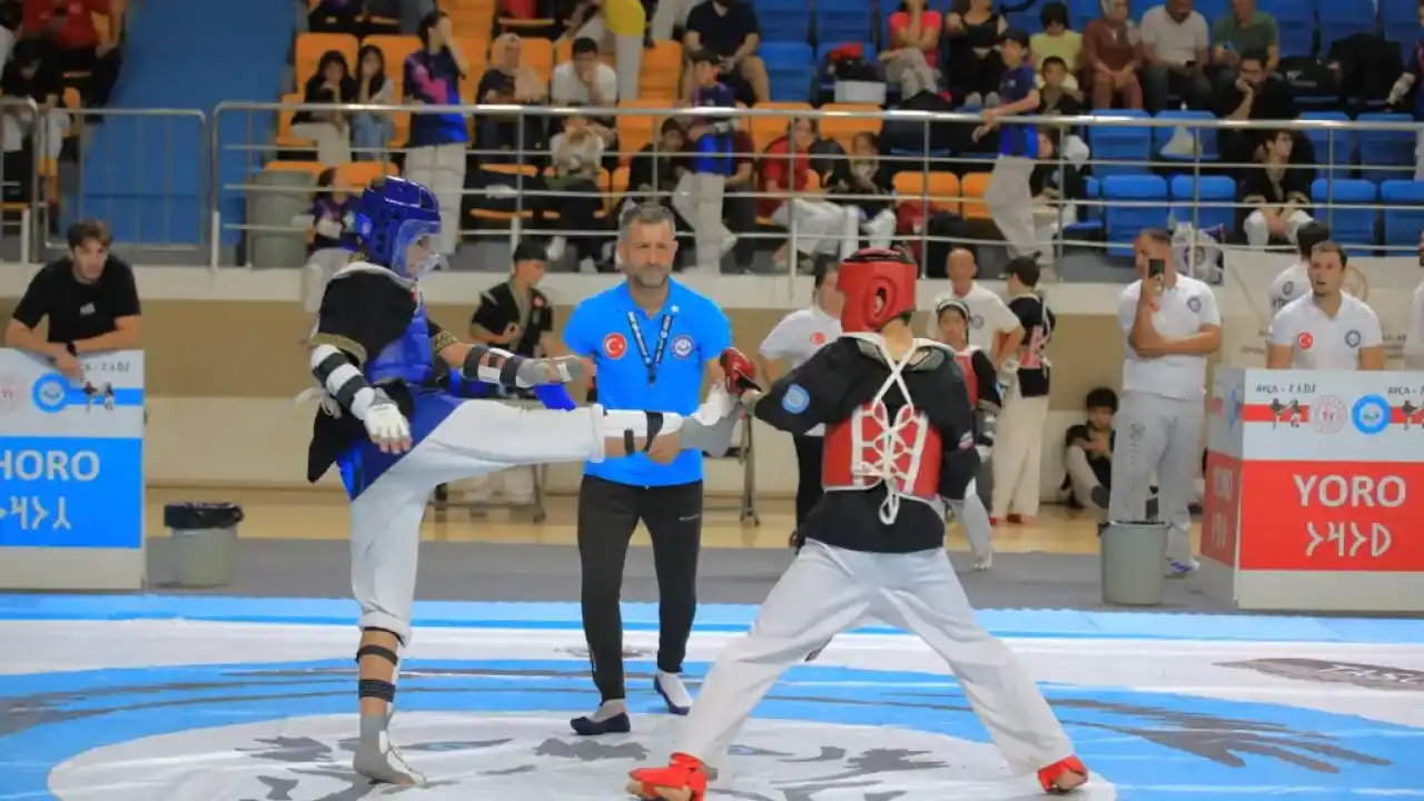 Ankara Keçiören'de Türk ata sporua ev sahipliği yaptı