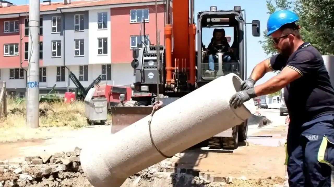 Eskişehir’de kanalizasyon hatları yenileniyor