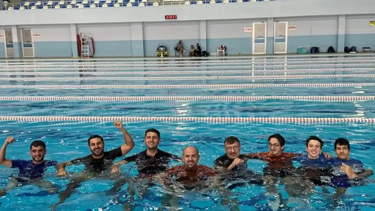 Eskişehirli yüzücüler, Çorum’da Türkiye Şampiyonu oldu