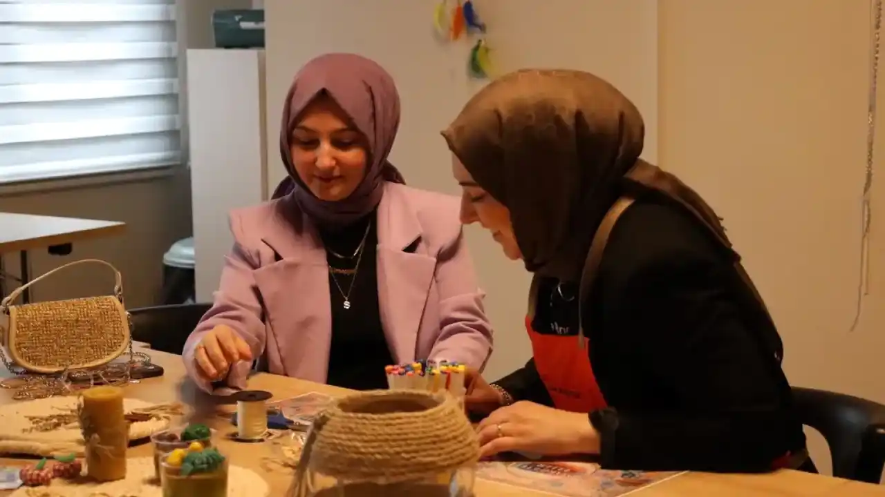 Kocaeli'de Anne Şehir ile cesaret kazandı, kendi işini kurdu