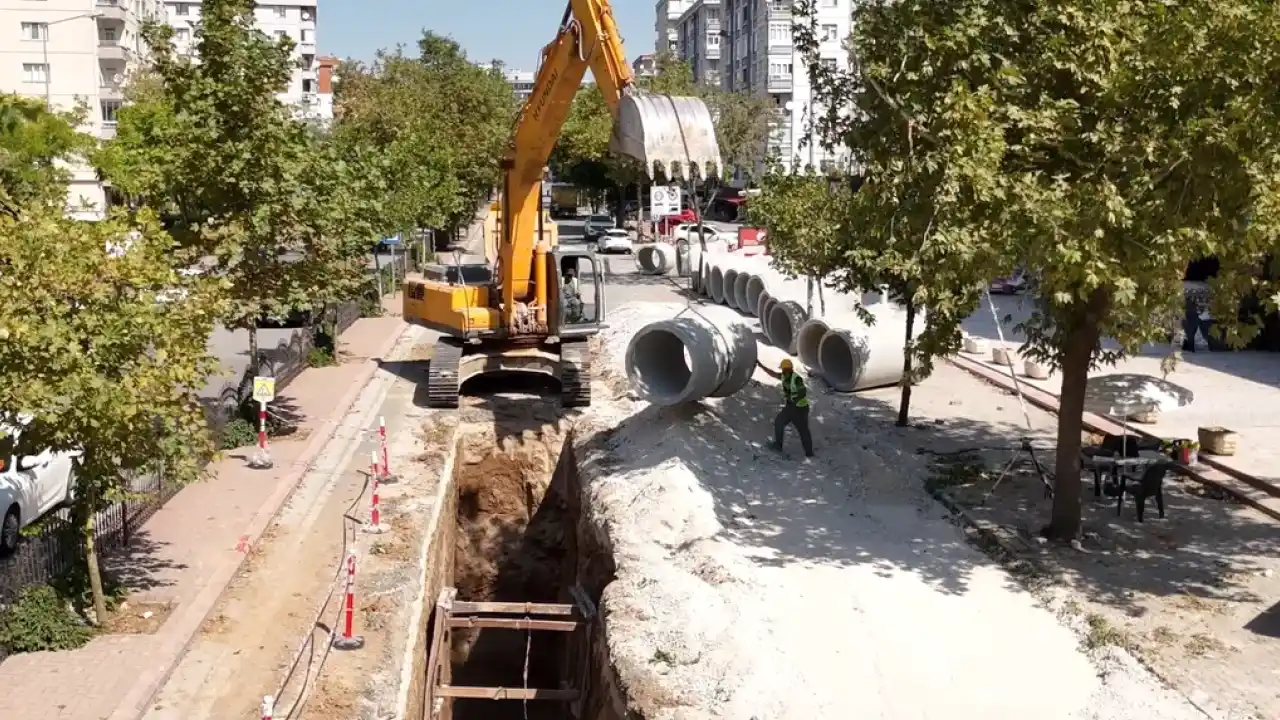 Konya'da Rauf Denktaş Caddesi'ne altyapı takviyesi