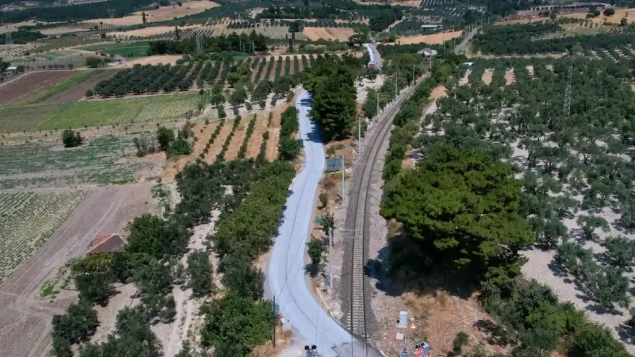 Manisa Soma’da mahalle yollarına ikinci kat asfalt