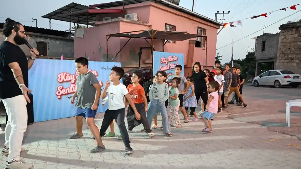 Mersin’de çocuklar geleneksel oyunlarla buluştu