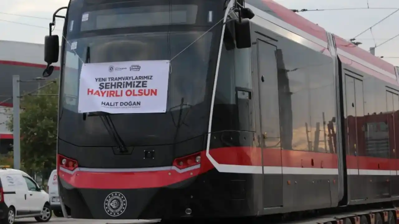 Samsun’da raylı sistem filosu güçleniyor