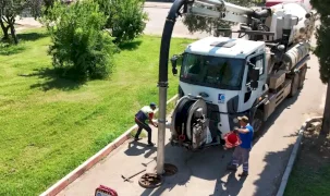 Antalya'da temizlik ve düzenleme çalışmalarını sürüyor