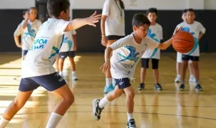 Beylikdüzü'nde öğrenciler yazı sporla geçiriyor