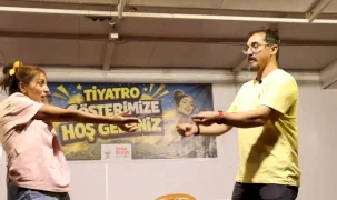 Çiğli’de Mahalle Tiyatro Günleri yüzlerce çocukla buluştu