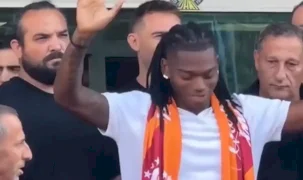 Galatasaray, Rafael Leão transferini resmen duyurdu
