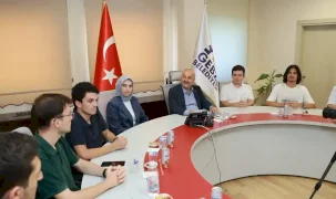 Gebze'de Başkan Büyükgöz YKS şampiyonlarını ağırladı