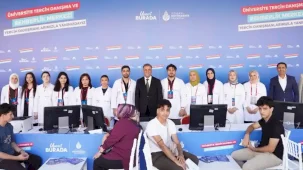 İBB, üniversite tercihlerinde gençlerin yanında