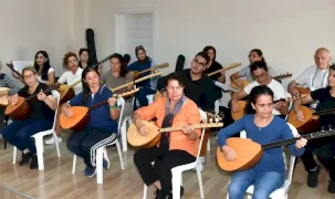 İzmir Çiğli’de güz dönemi kültür kursları başlıyor