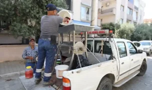İzmir Efes Selçuk'ta kışlık salçalar hazırlanıyor