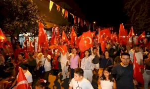 İzmir Efes Selçuk’ta Zafer Bayramı coşkusu