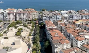 İzmir Körfezi'ne açılan Poligon Deresi’nde dip temizliği