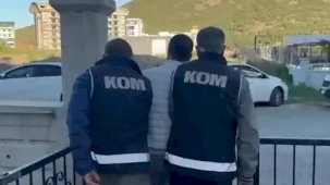 İzmir merkezli organize suç örgütüne operasyon! 36 şüpheliye eş zamanlı baskın