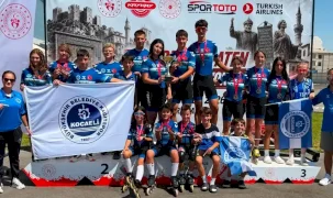 Kağıtspor yine kürsülerde
