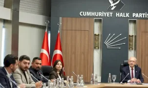 Kılıçdaroğlu, CHP Gençlik Kolları yönetimiyle buluştu