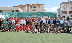 Konya Karatay’da futbol ve dart turnuvalarında şampiyonlar belli oldu
