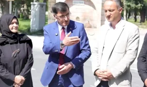 Kütahya Belediyesi sahada vatandaşlarla buluştu