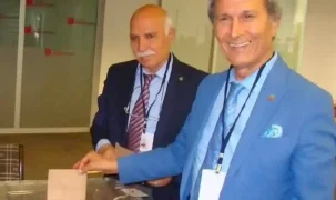 Kutlu Parti ilk olağan kurultayını yaptı... Yusuf Halaçoğlu yeniden Genel Başkan