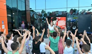 Manisa Büyükşehir Saruhanlı'da çocukların yüzlerini gülümsetti
