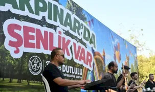 Manisa'da “Akpınar’da Şenlik Var” renkli görüntülere sahne oldu