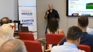 Mersin’de dijital dönüşüm eğitimleri sürüyor