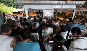 Mersin’de Engelsiz Yaşam Parkı’nda açık hava sinema keyfi