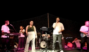 Mersin’de ‘Yaz Dostum’ konserleri coşkuya devam ediyor
