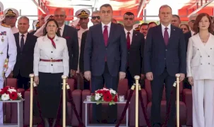 Mersin’de Zafer Bayramı coşkusu