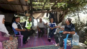 Muğla Büyükşehir’den Seydikemer’de yangın sonrası üreticiye destek