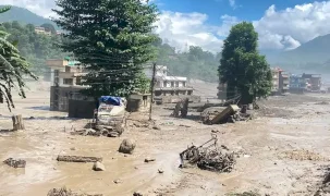 Nepal-Çin sınırında büyük sel! Rasuwa’da yıkım büyüyor