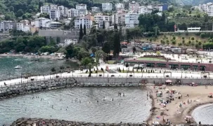 Ordu’da gökdelenlerin yıkıldığı sahil halkın hizmetine açıldı