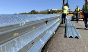 Otokorkuluklarla yol güvenliği artırılıyor
