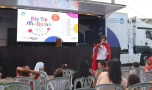 Sakarya Büyükşehir'den çocuklara yaz neşesi