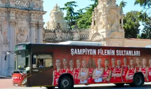 Şampiyonlar, İETT ile İstanbul’da