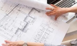 Şehir plancılarının mesleki denetimine sözleşme ayarı