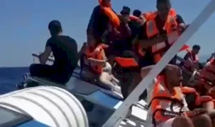 Türkiye'den Yavru Vatan'a arama kurtarma desteği... 5 yüzer unsur ile 2 helikopter bölgede