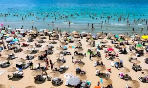 Yazın en güzel hali Kandıra’da yaşanıyor... Kocaeli'de mavi bayraklı plajlara yoğun ilgi