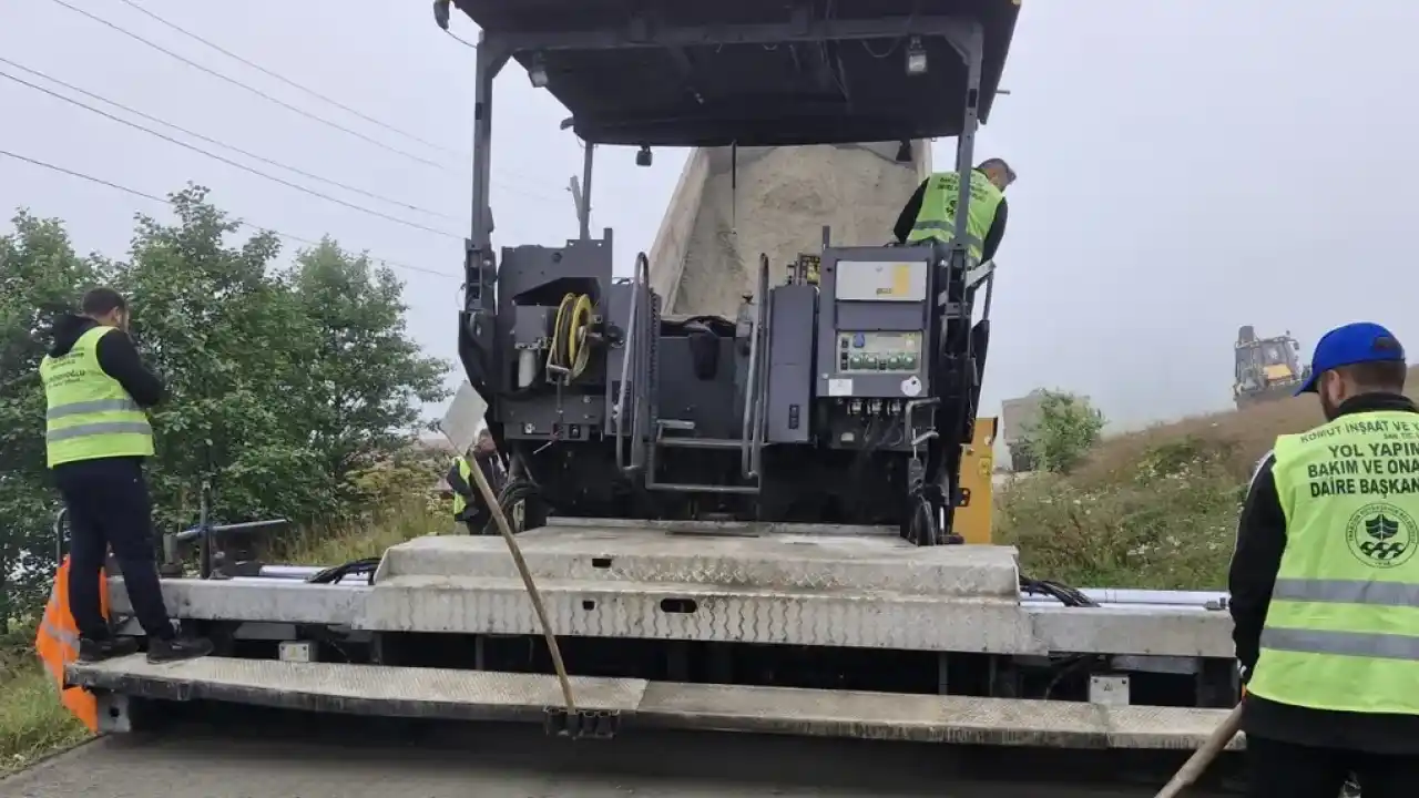 Trabzon’da 13 kilometrelik yol kuru betonla kaplandı