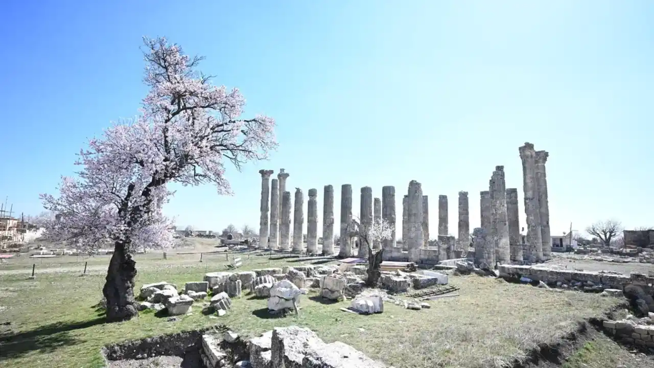 Uzuncaburç Arkeoköy Projesiyle yeniden hayat buluyor