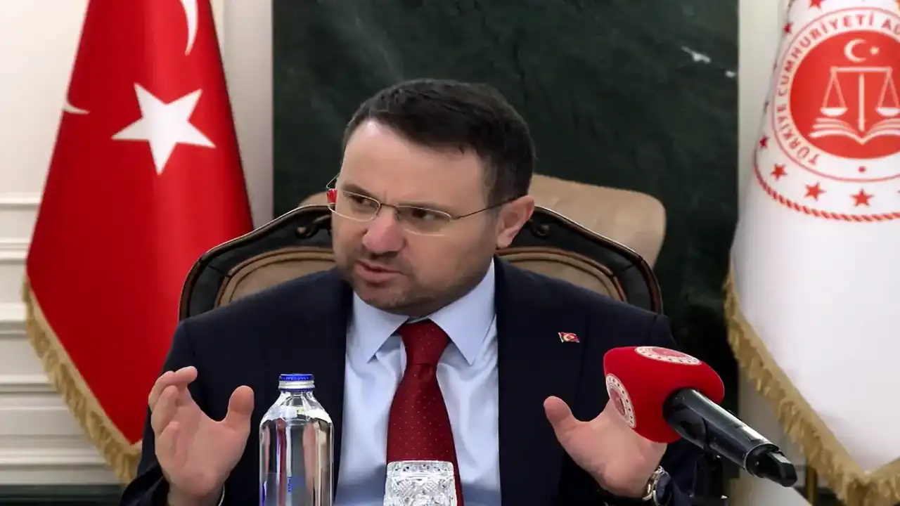 Adalet Bakanı Gürlek'ten fon soruşturması açıklaması